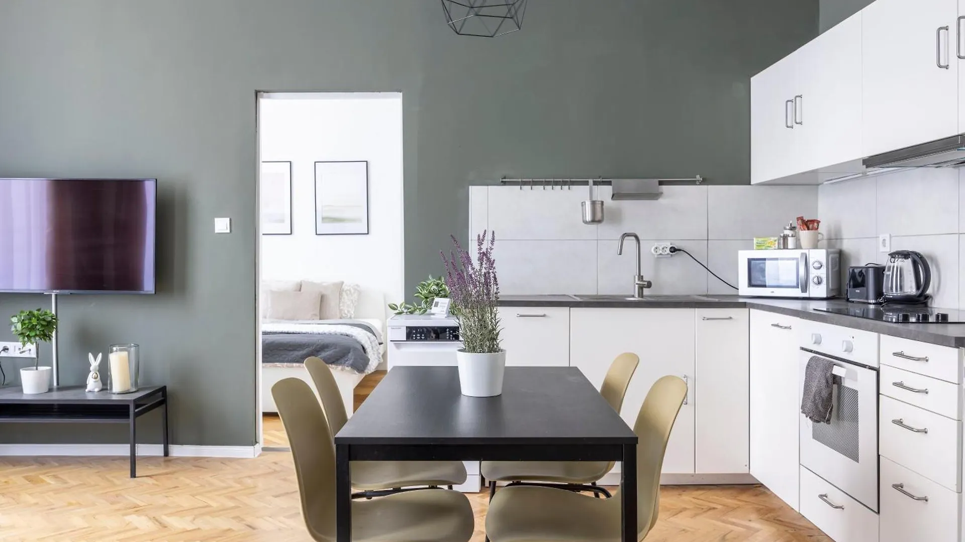 Charming & Cozy Central Elizabeth Apartment Boedapest